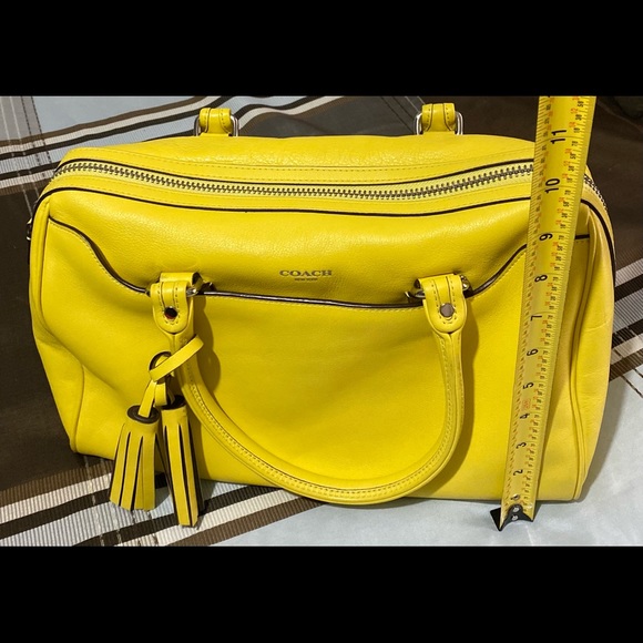 Coach purse - Picture 5 of 5